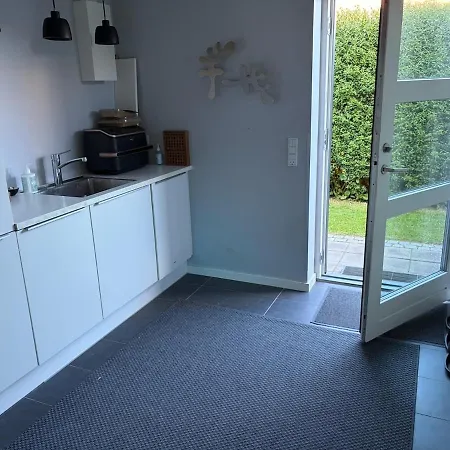فيلة Stylish Close To The Beach, Nature, And Copenhagen Solrod